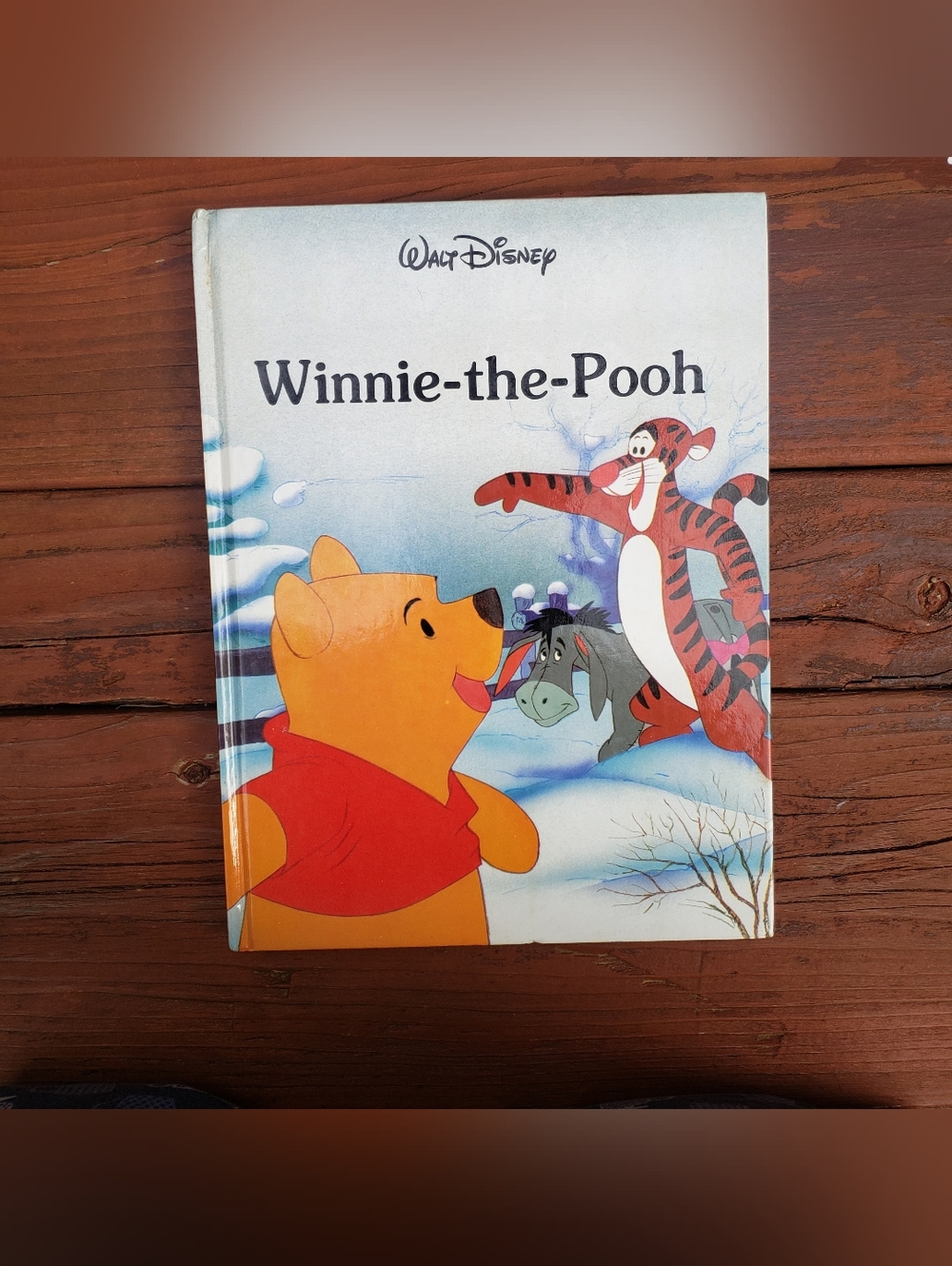 1986 Walt Disney Winnie-The-Pooh Book Hardcover Book